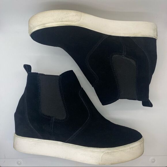 J/SLIDES Sami Suede Platform Booties - Picture 7 of 8